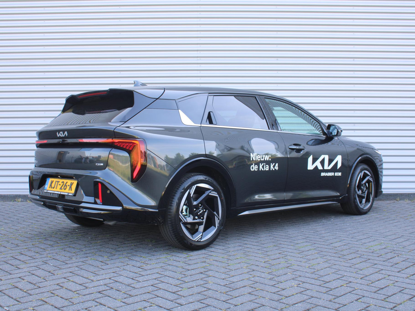 Kia K4