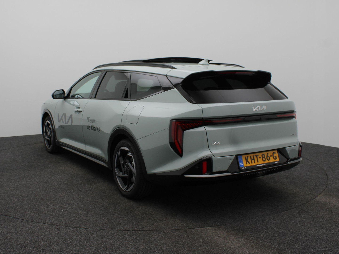 Kia K4