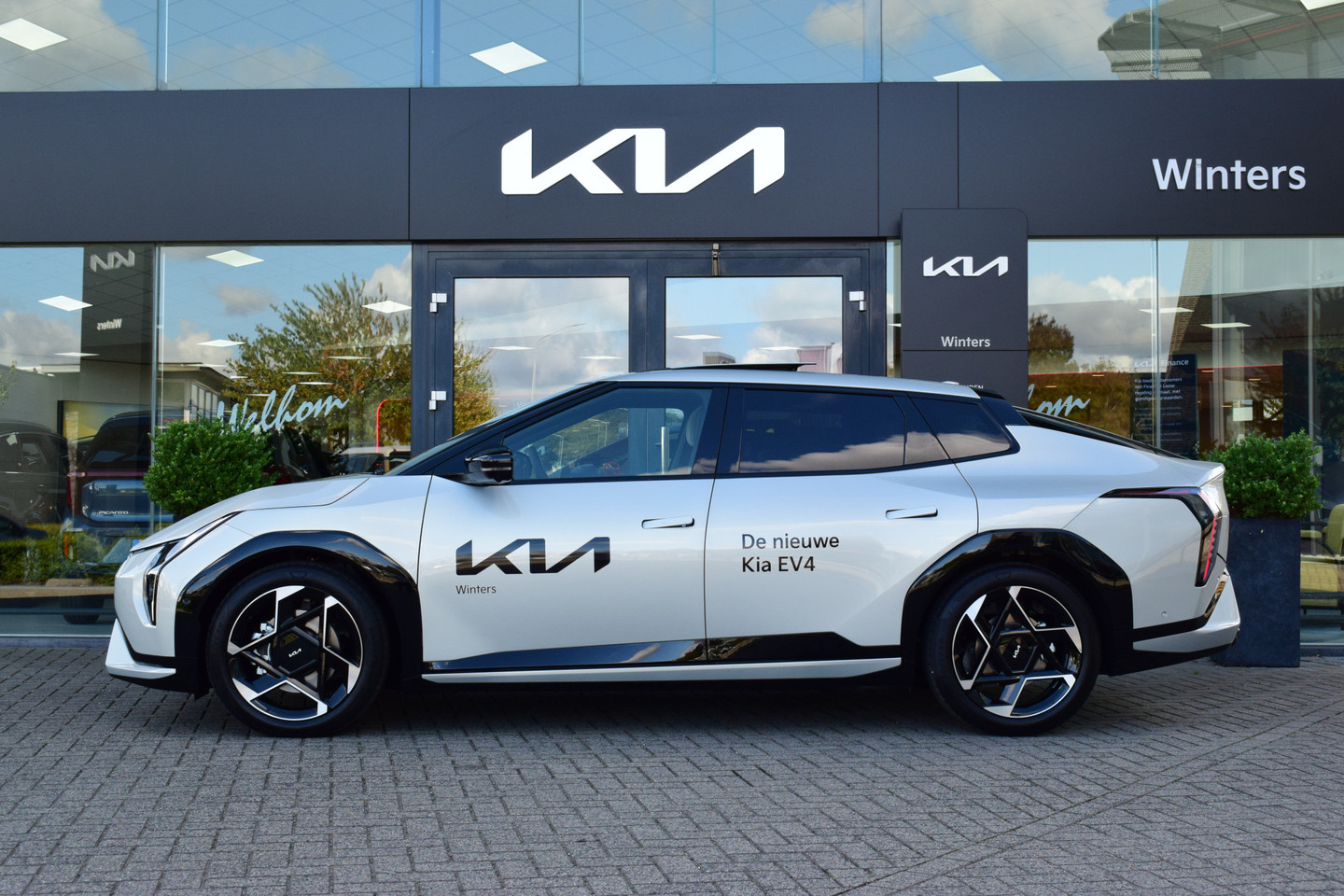 Kia EV4 Fastback