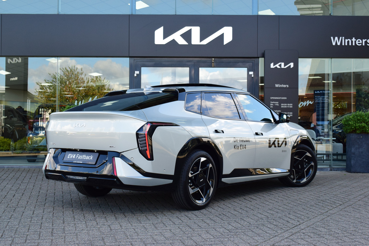 Kia EV4 Fastback