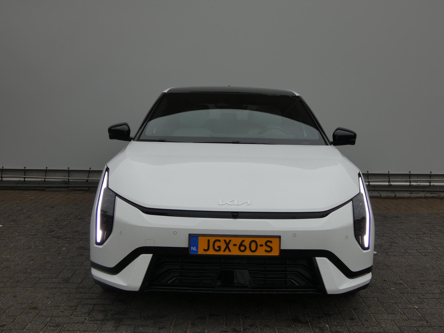 Kia EV4