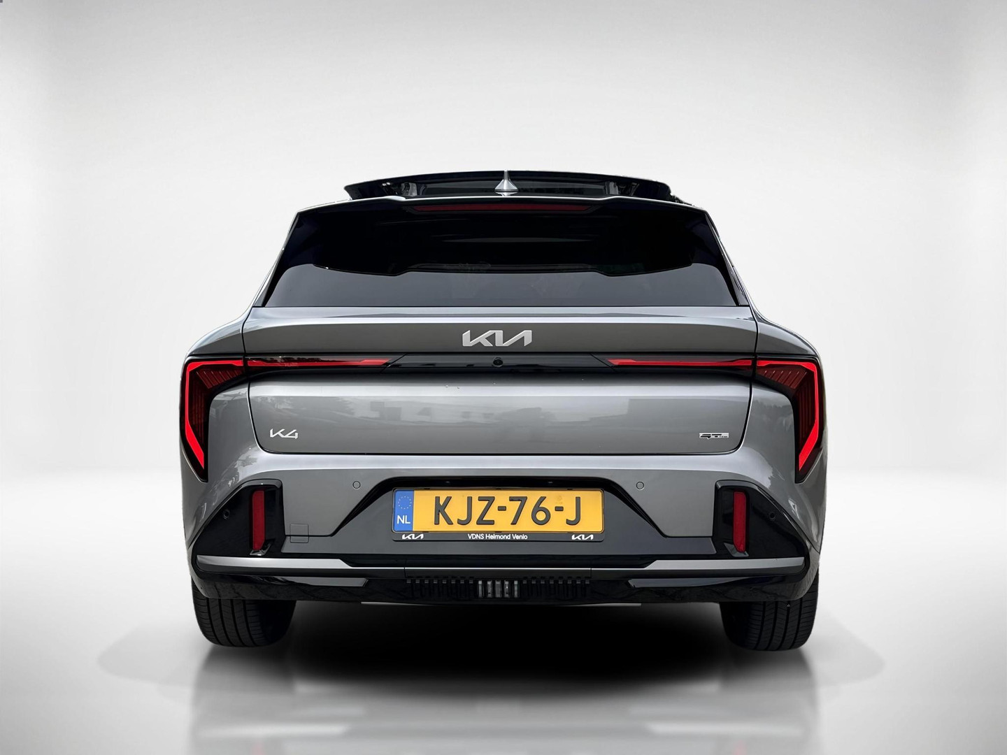 Kia K4