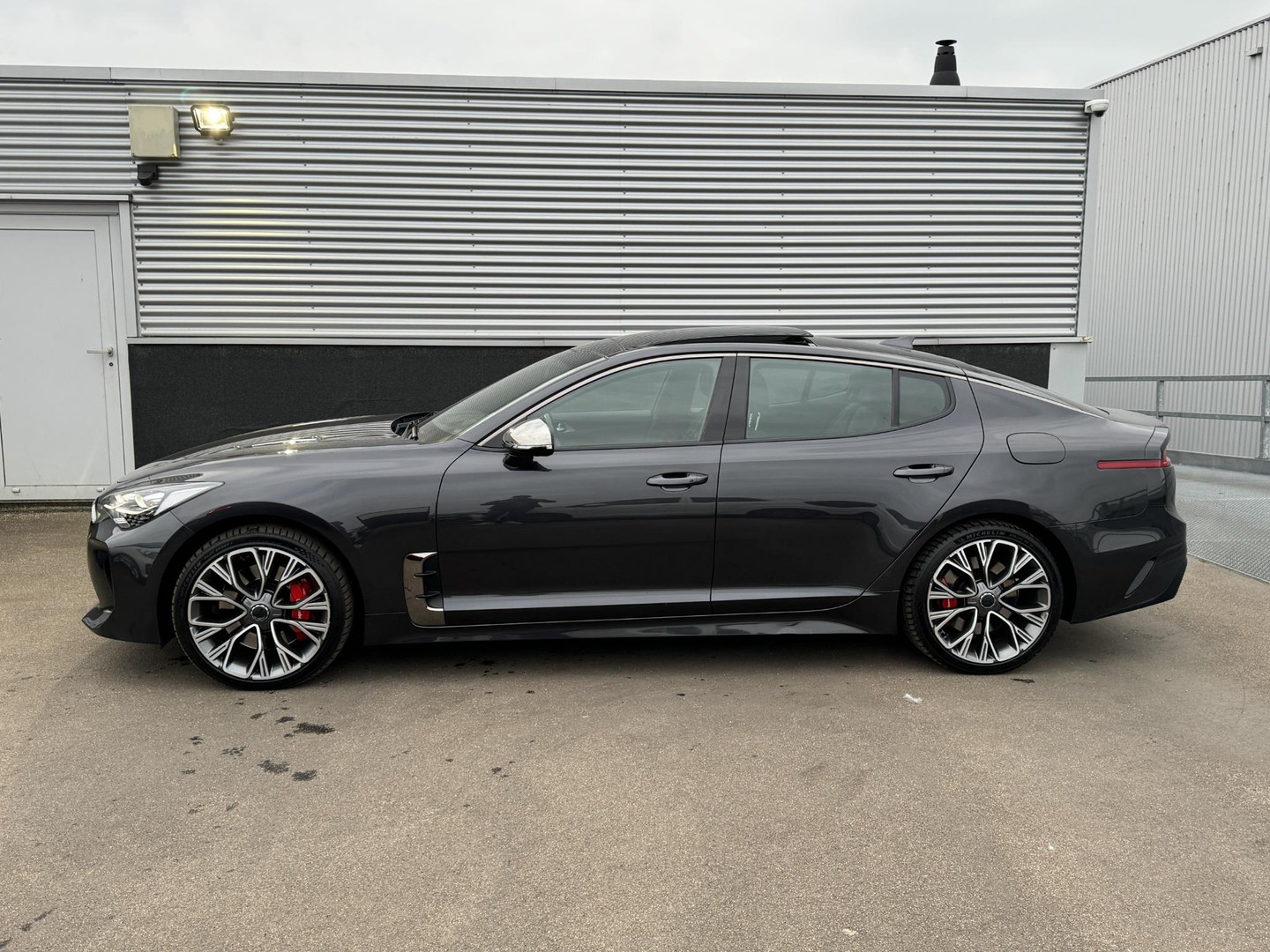 Kia Stinger