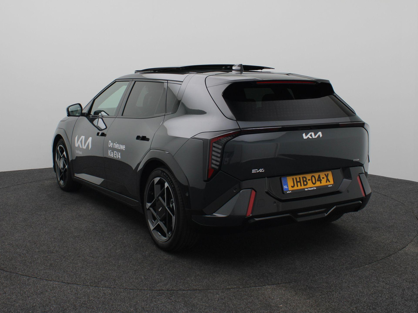 Kia EV4