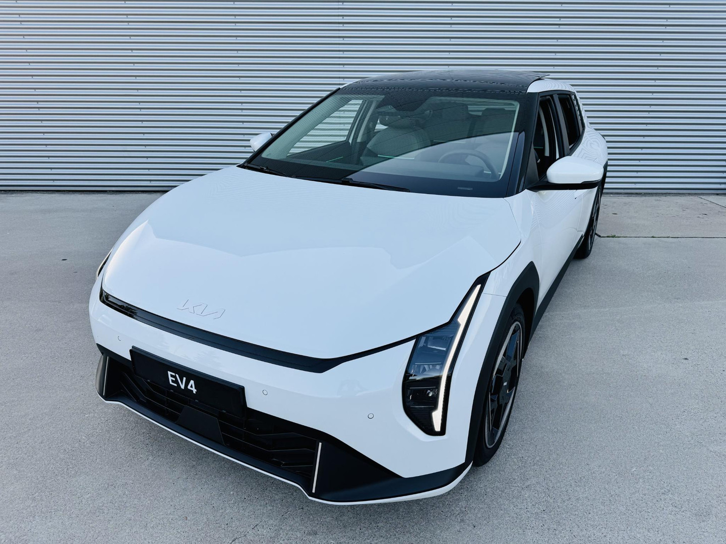 Kia EV4