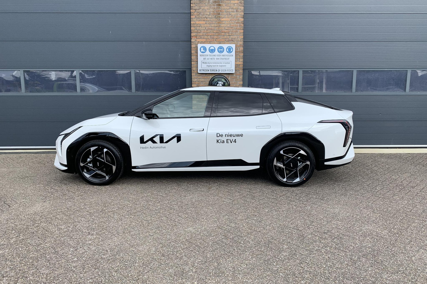 Kia EV4 Fastback
