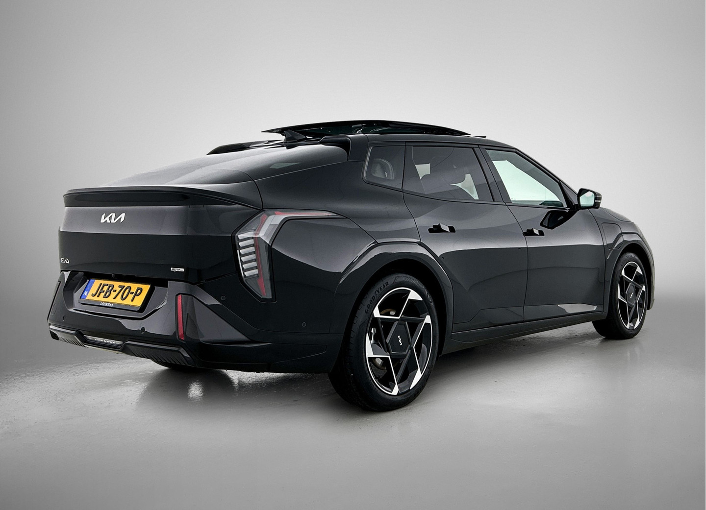 Kia EV4