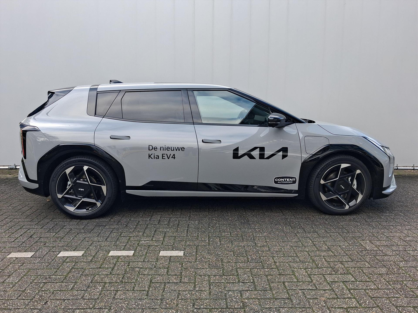 Kia EV4