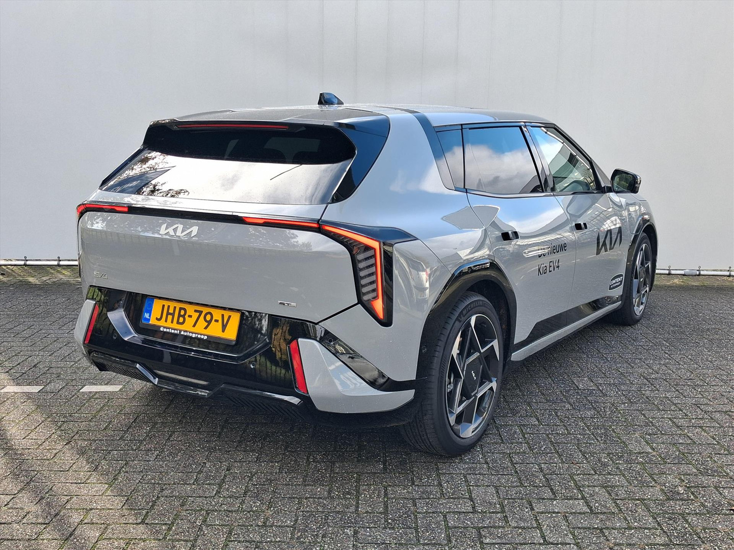 Kia EV4