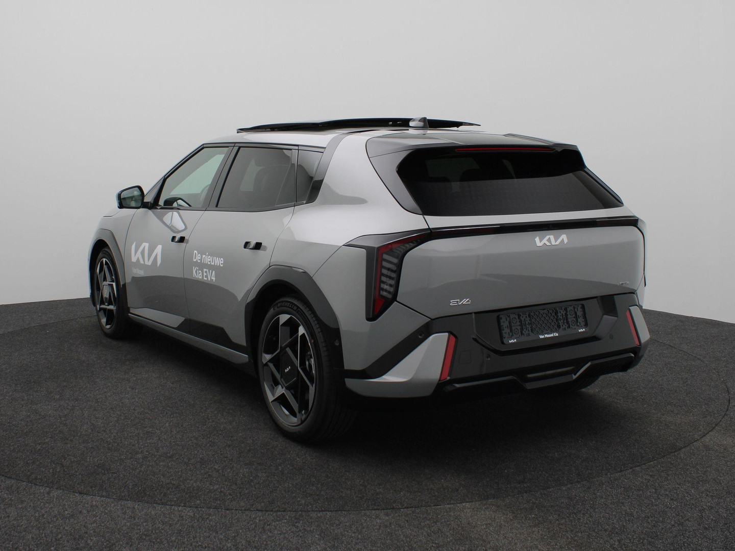 Kia EV4