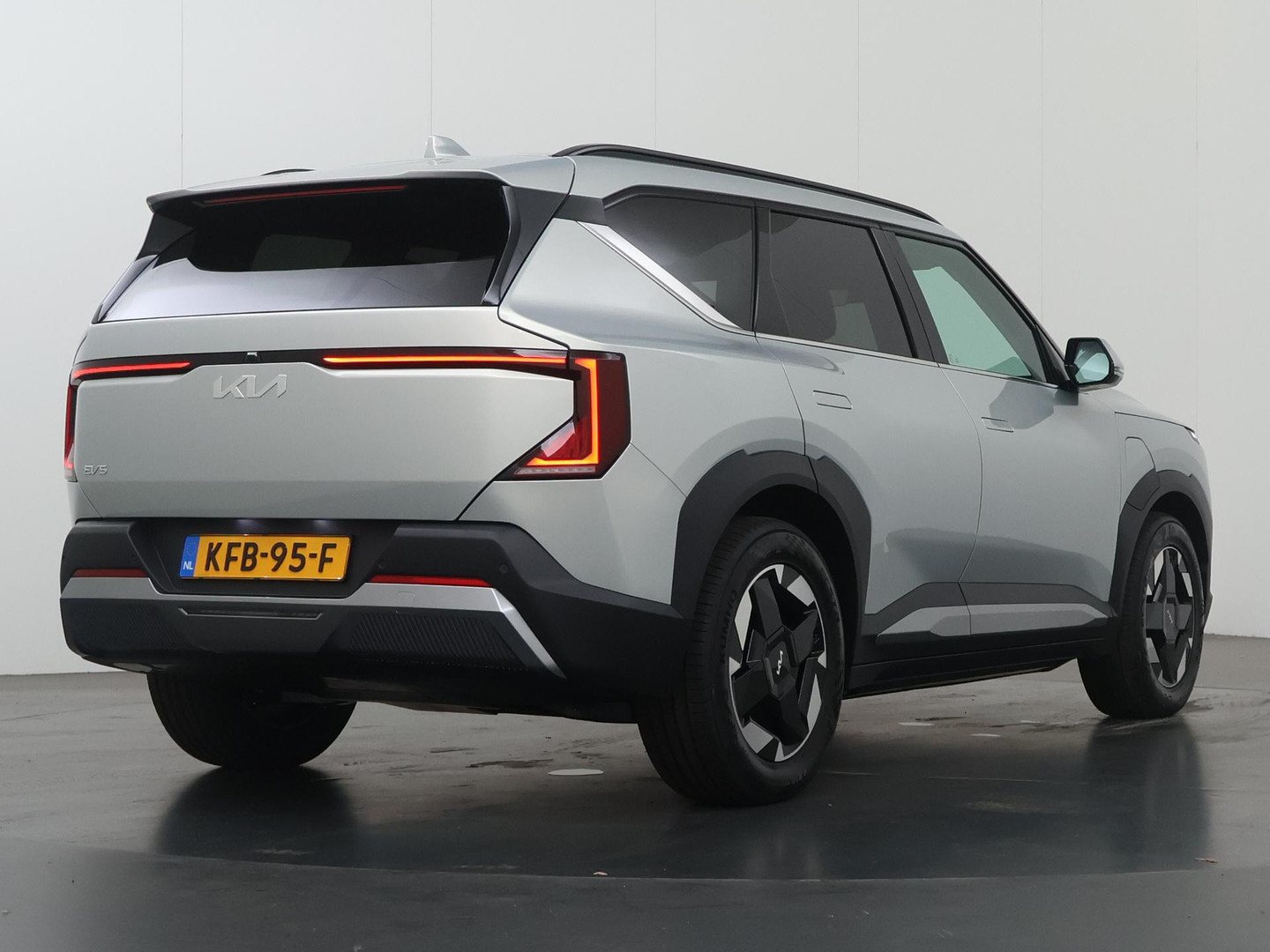 Kia EV5