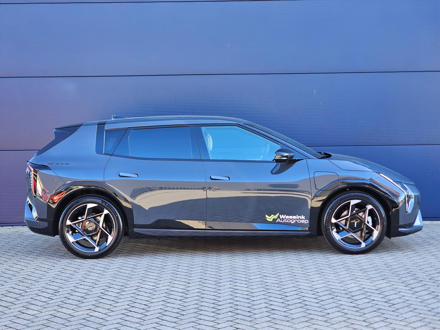 Kia EV4