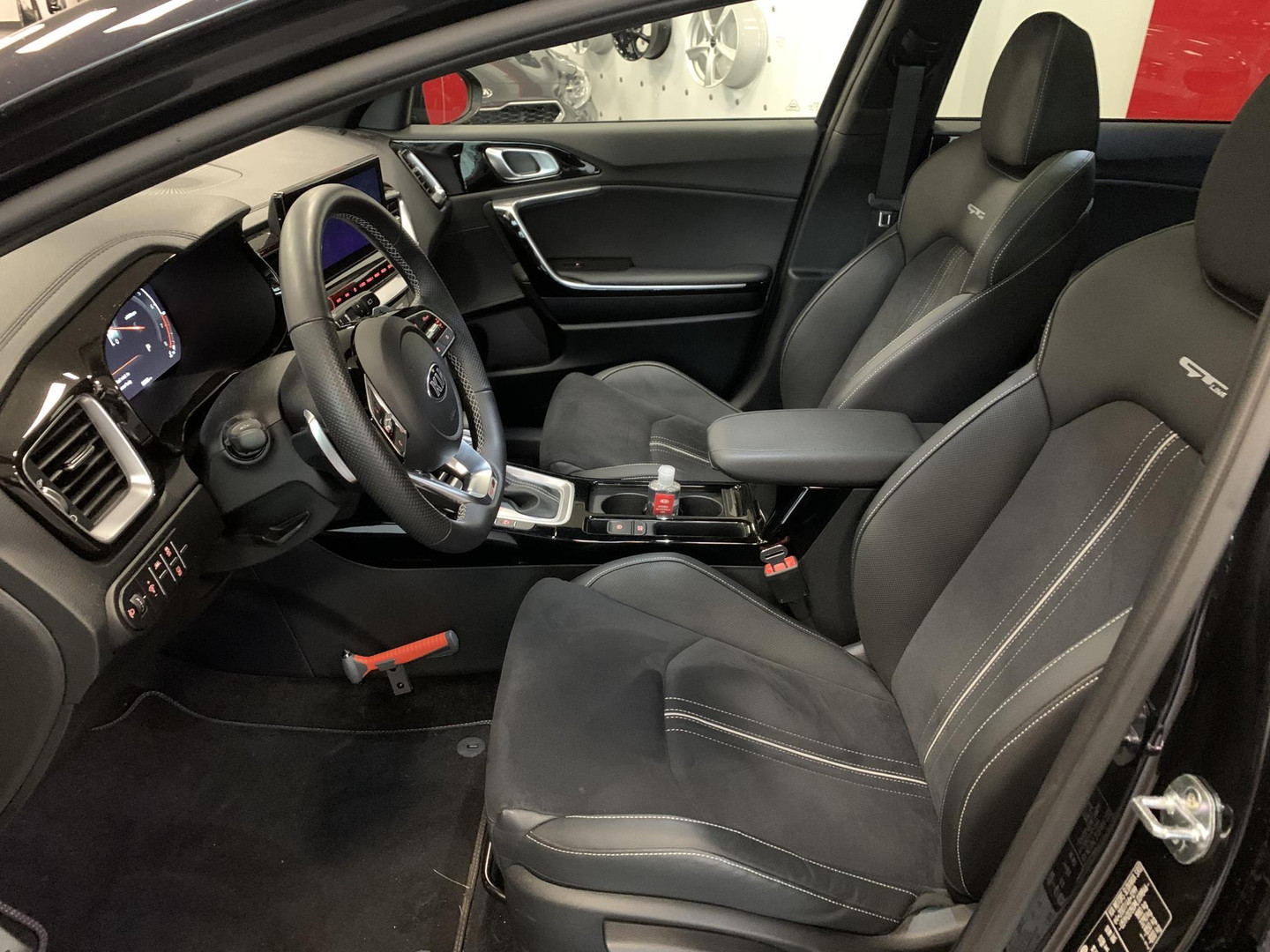 Kia ProCeed