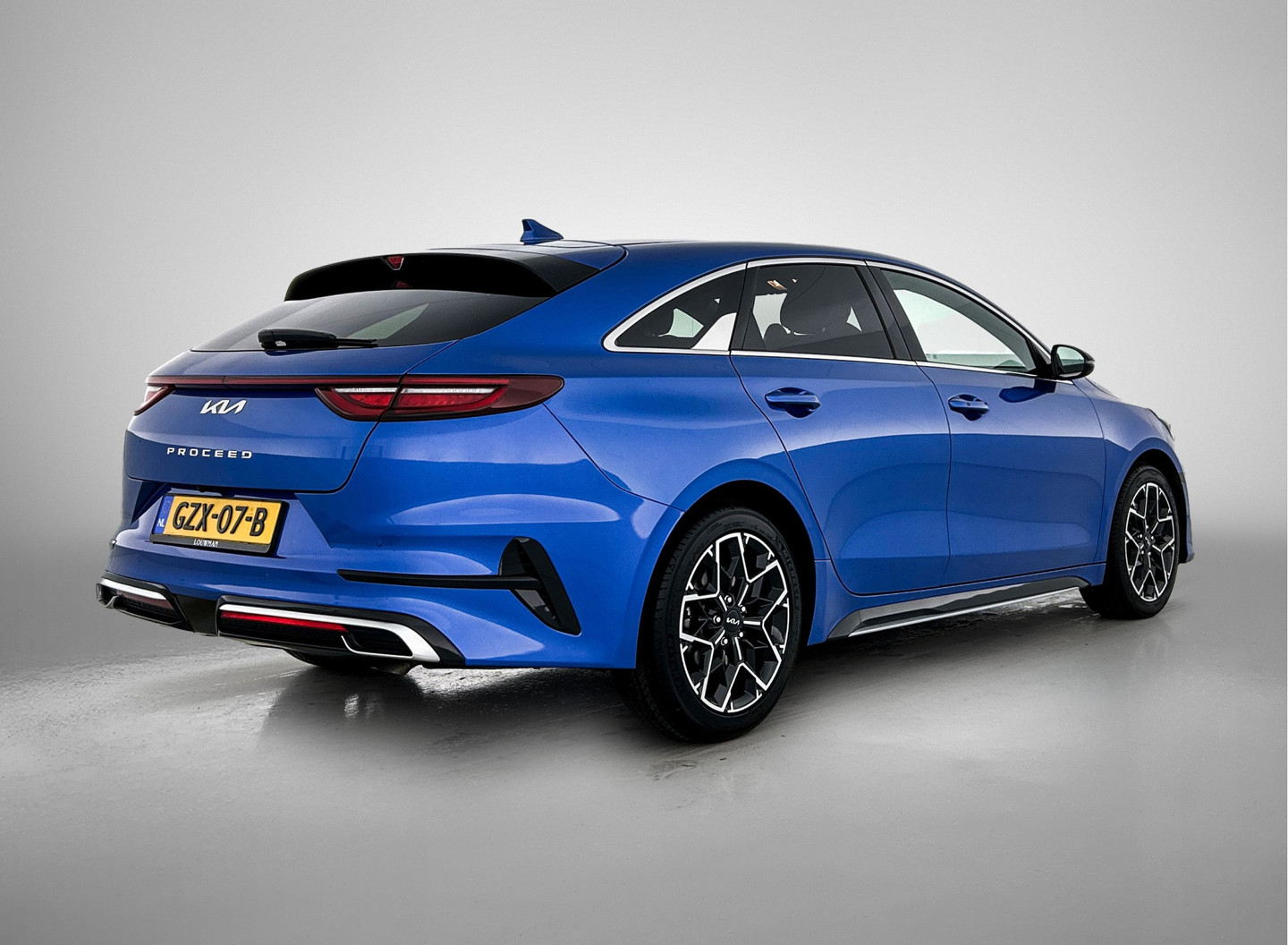 Kia ProCeed