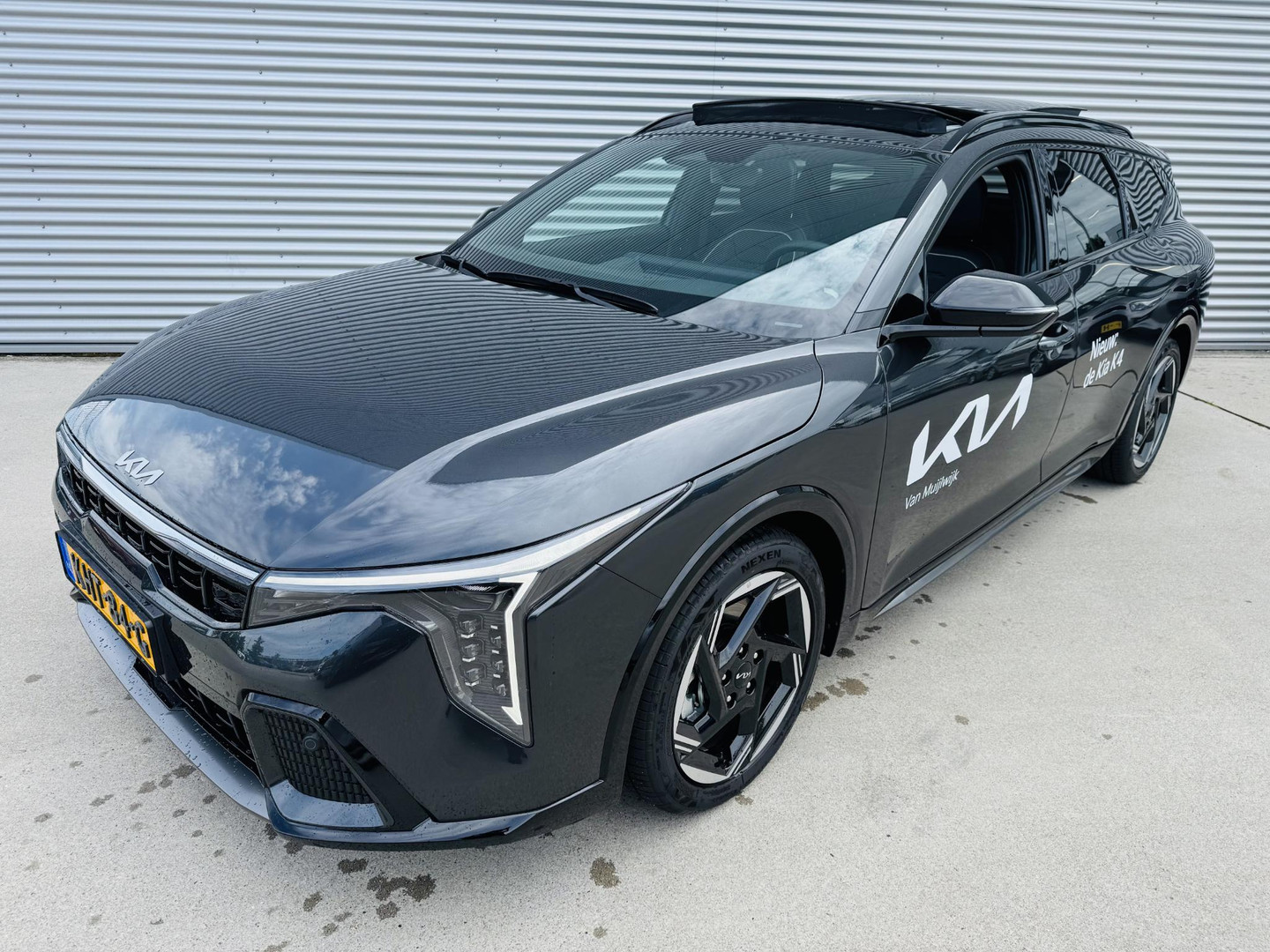 Kia K4 Sportswagon