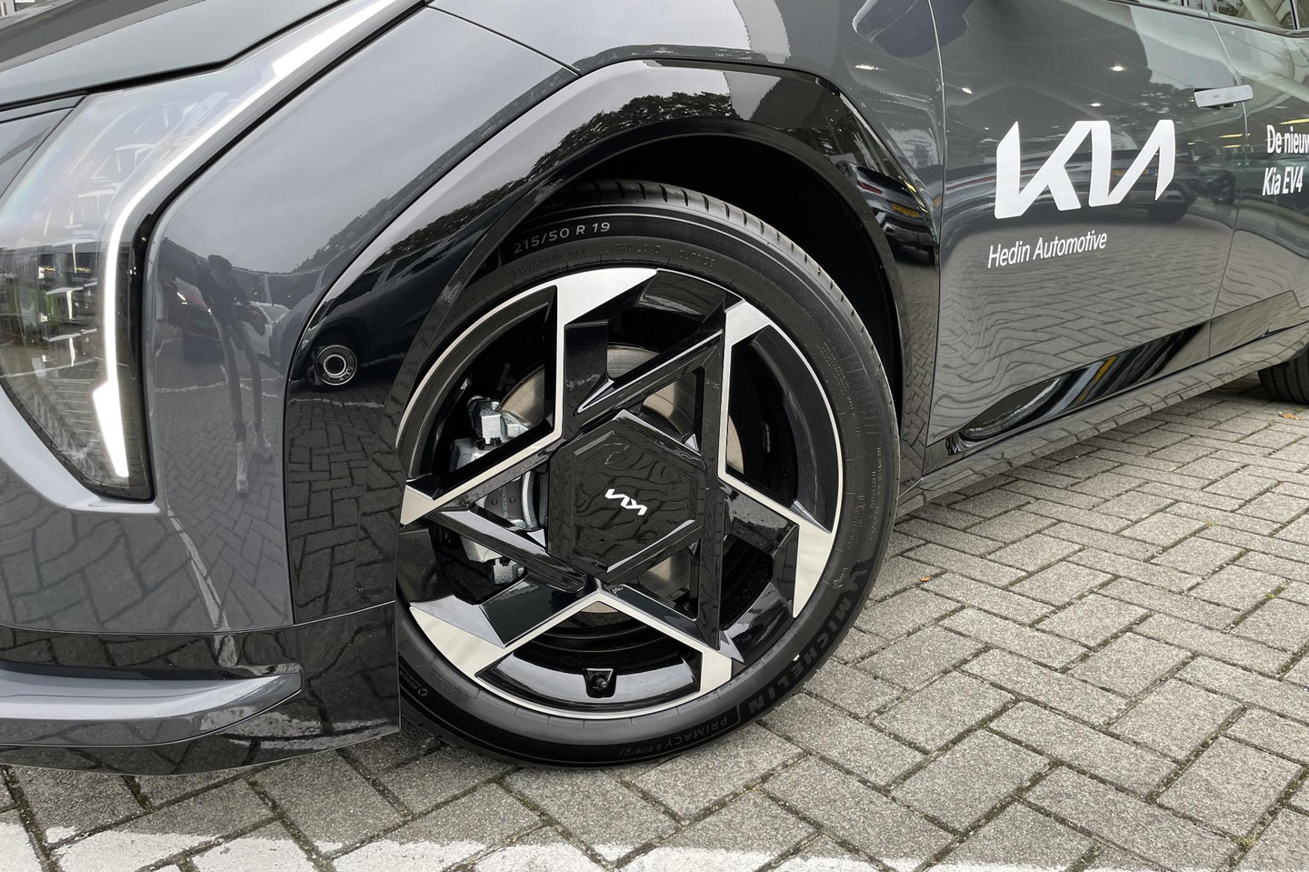 Kia EV4