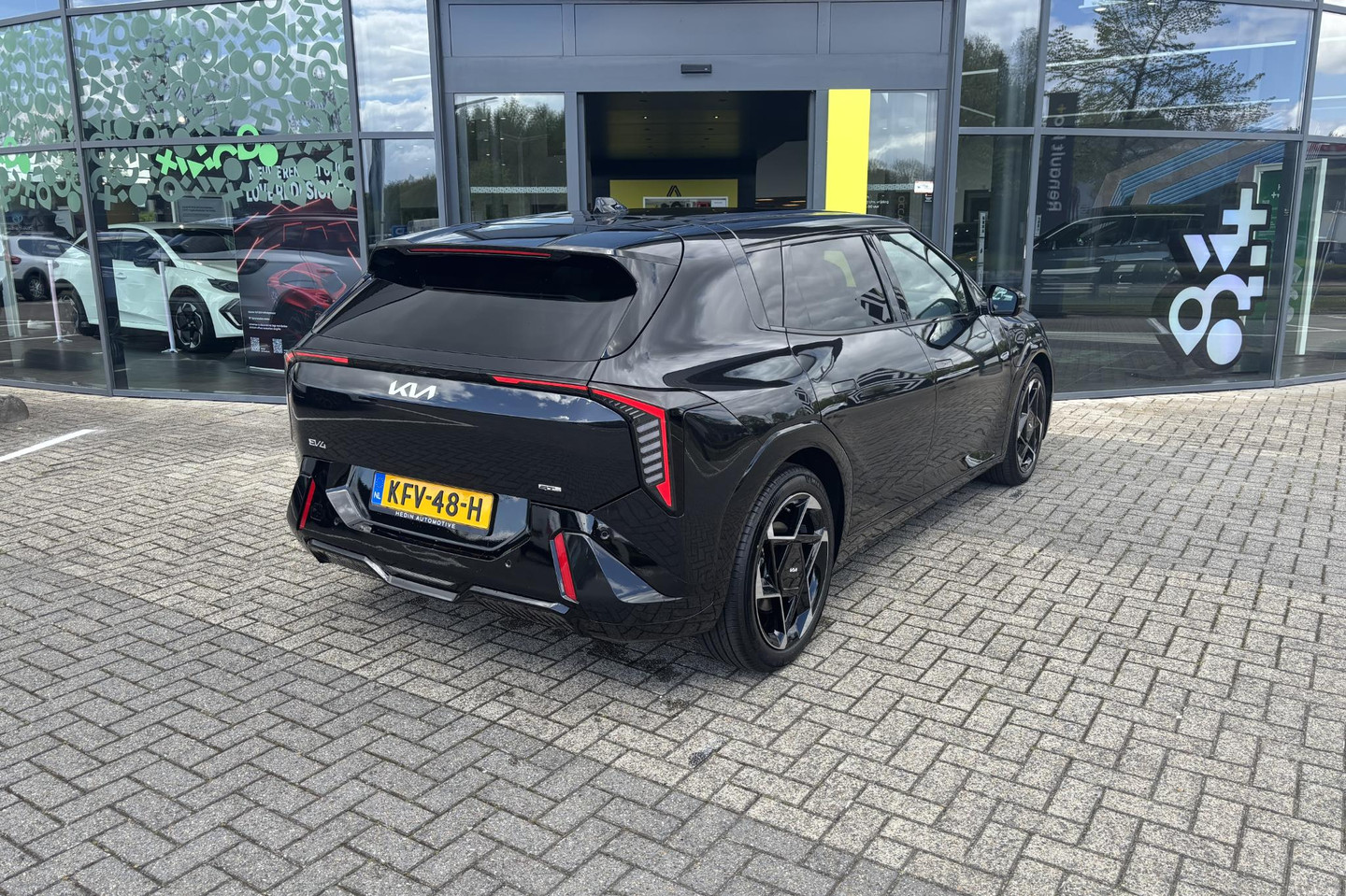 Kia EV4