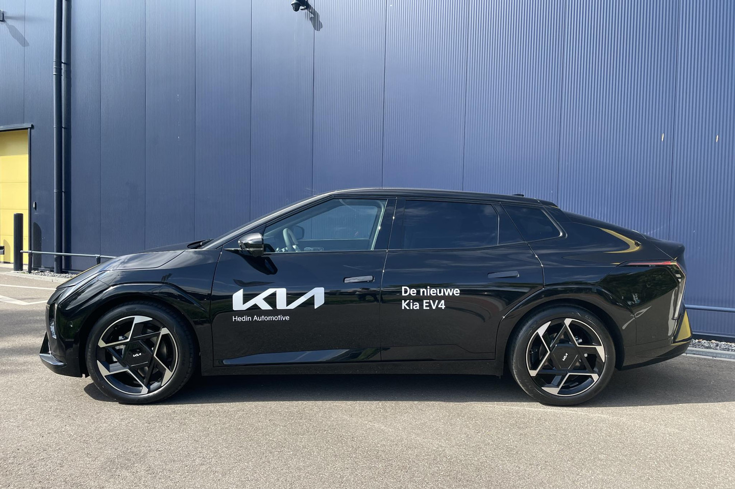 Kia EV4