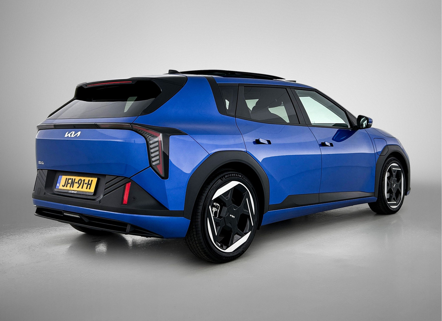 Kia EV4