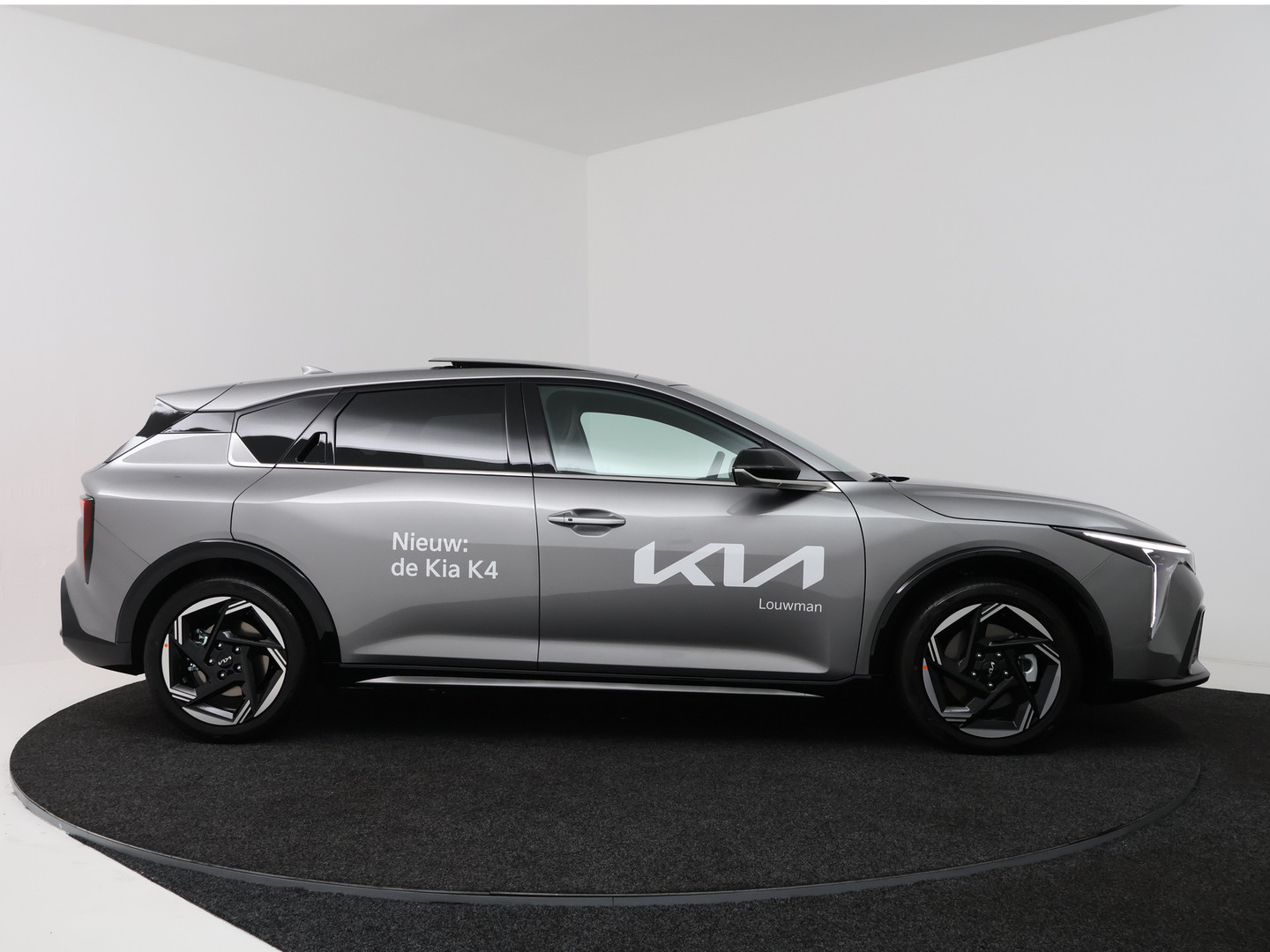 Kia K4