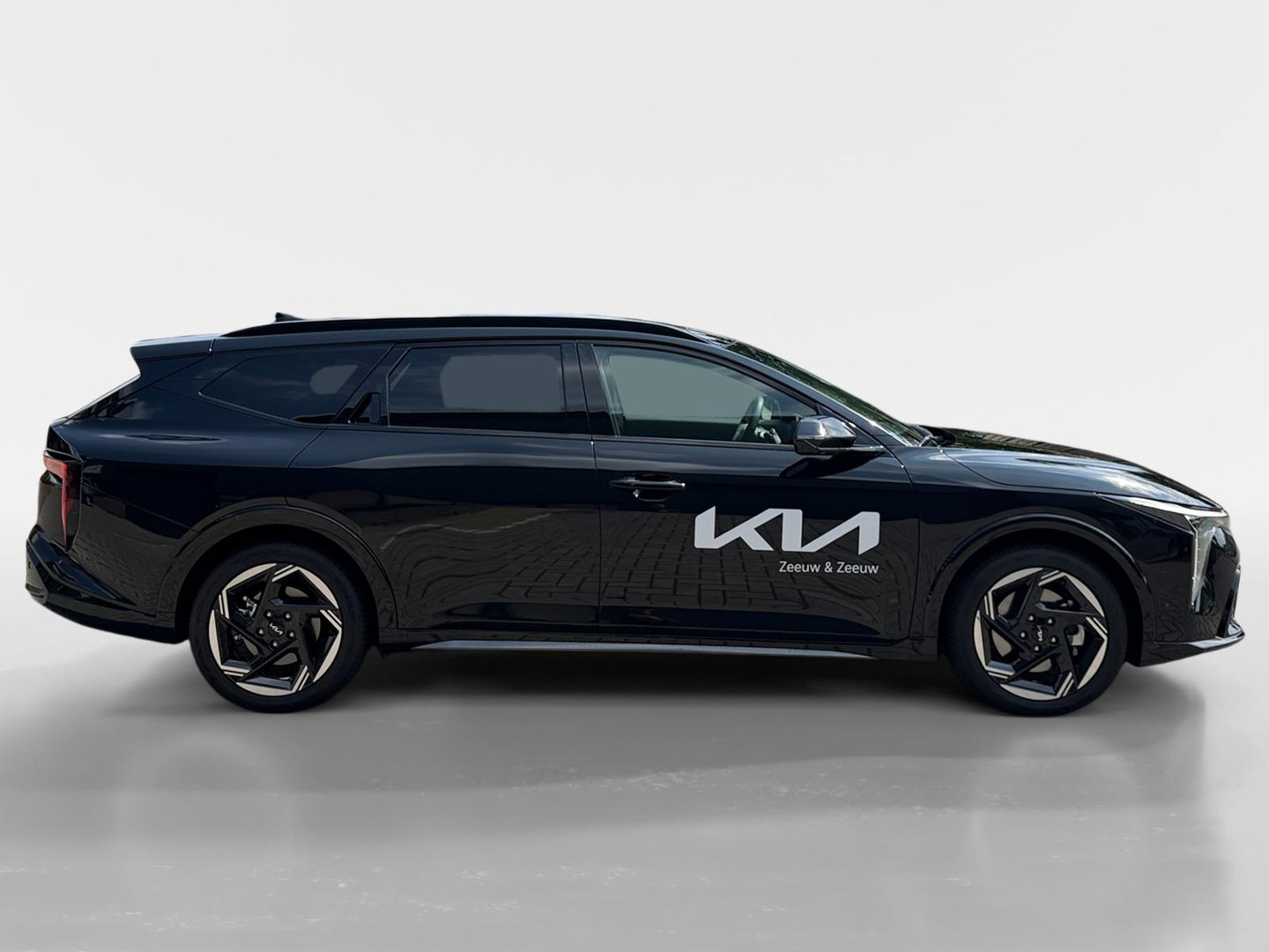Kia K4 Sportswagon