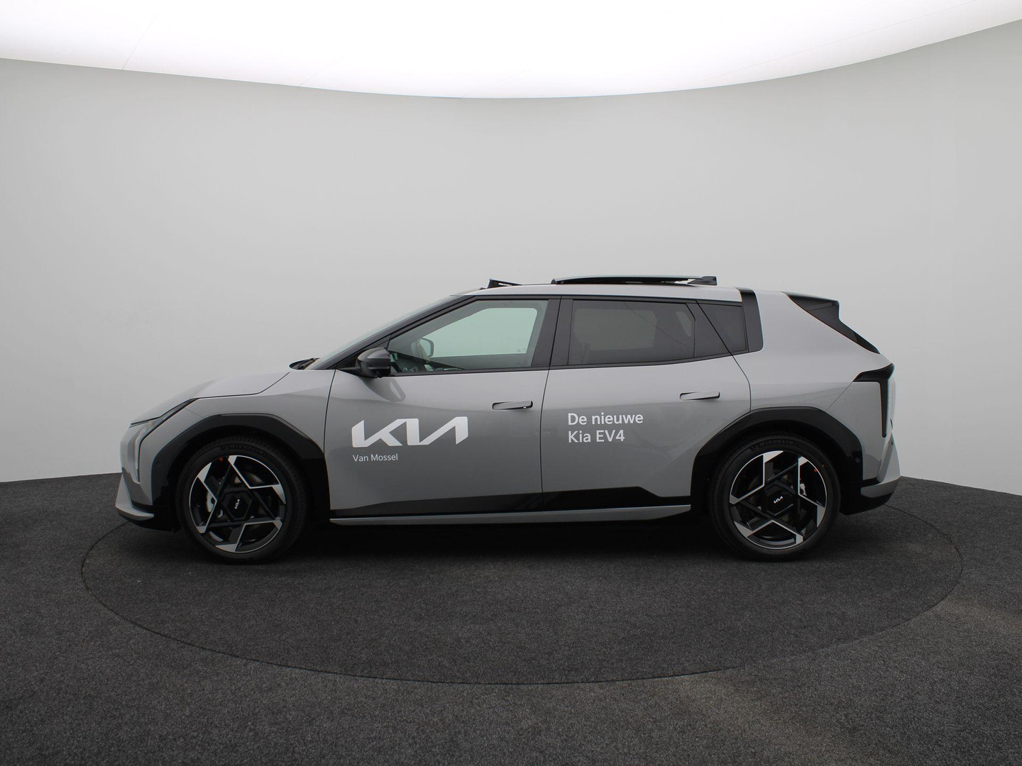 Kia EV4