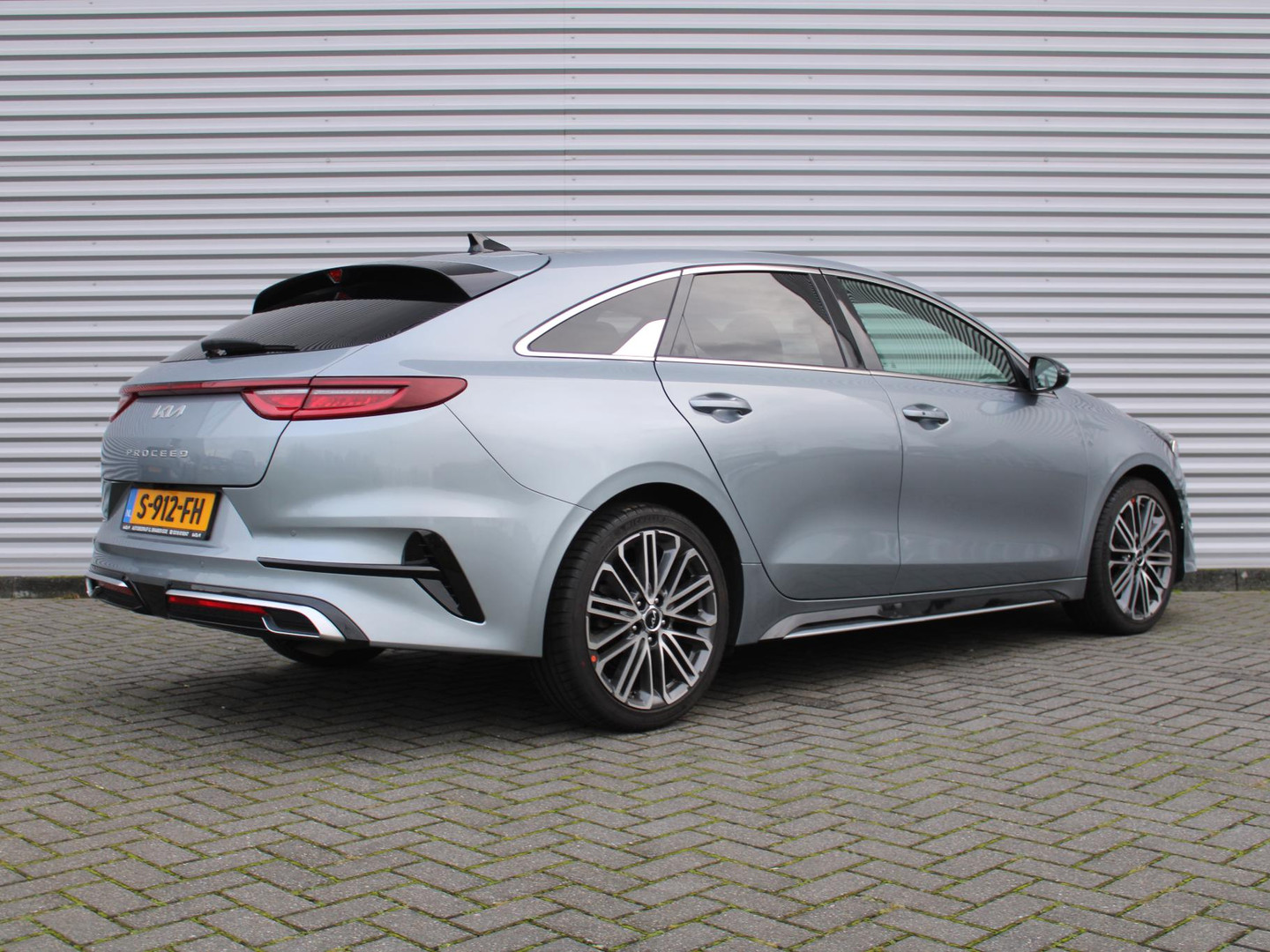 Kia ProCeed
