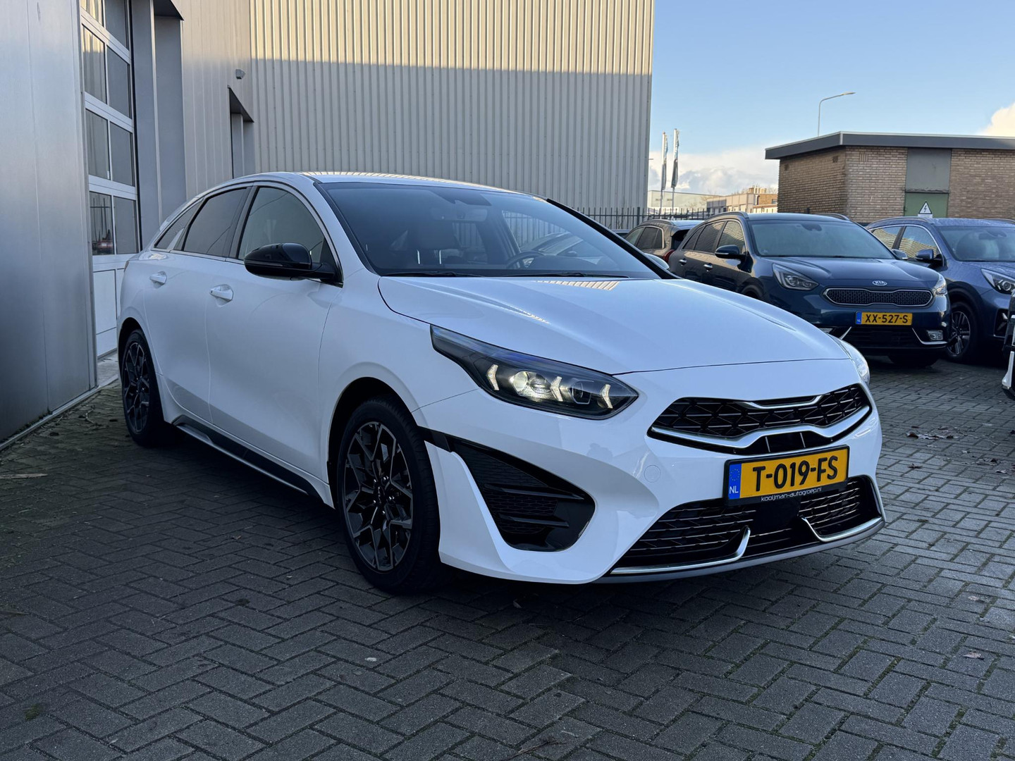 Kia ProCeed