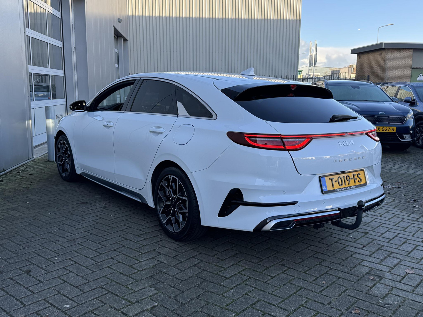 Kia ProCeed