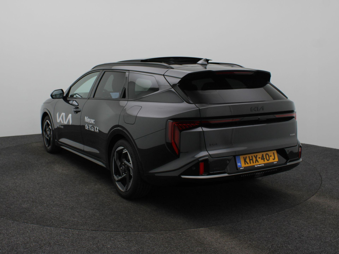 Kia K4