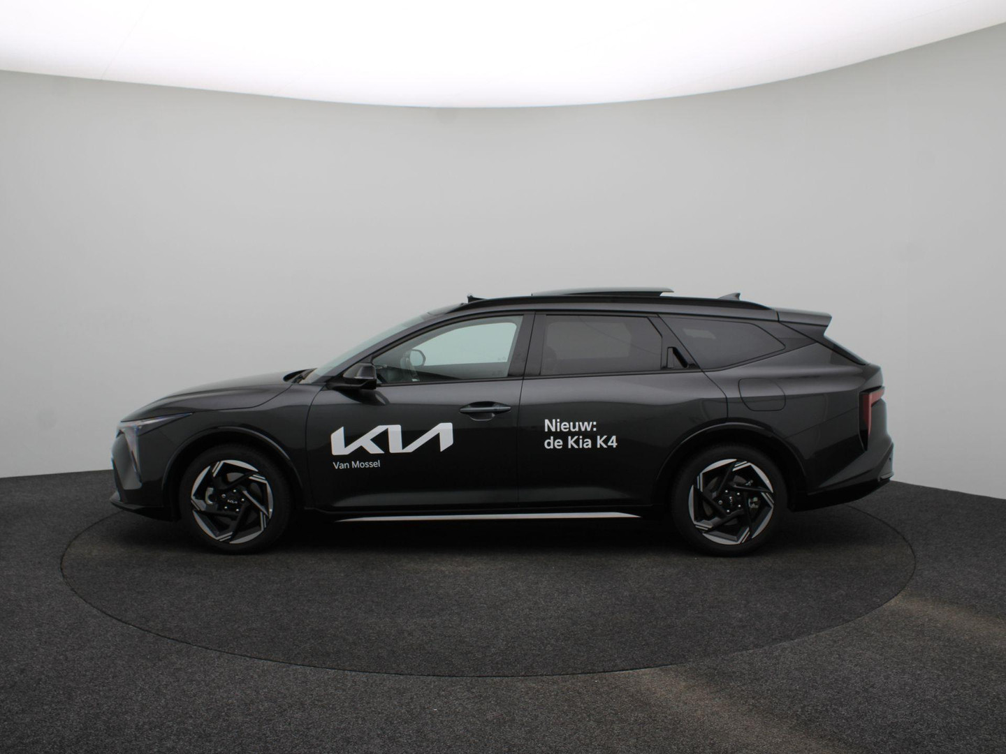 Kia K4
