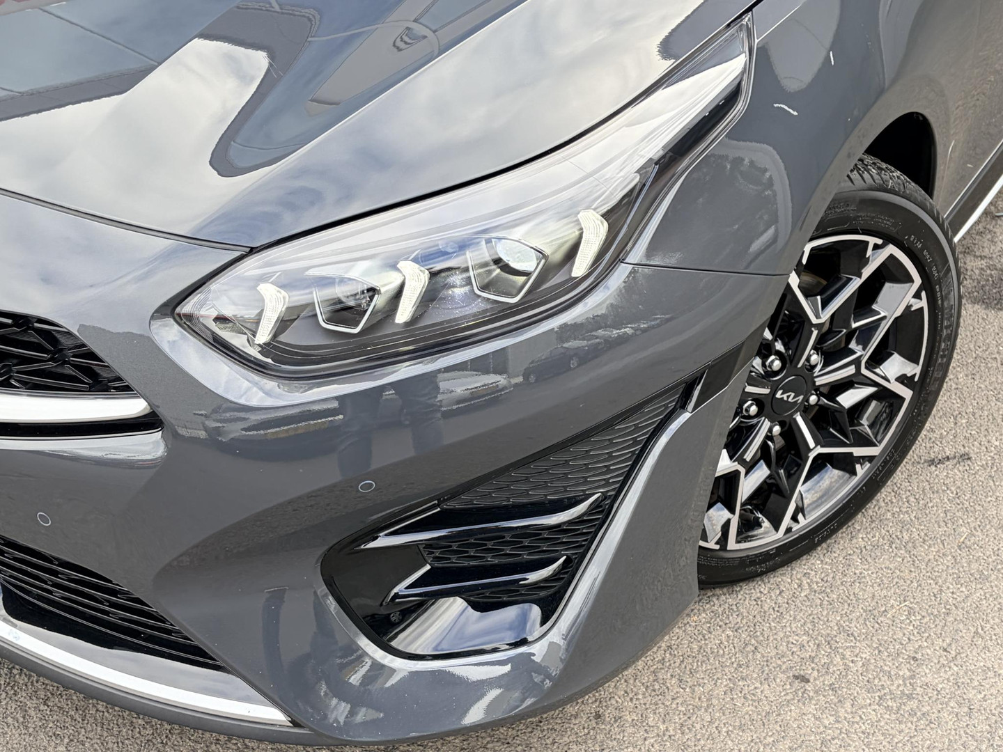 Kia ProCeed