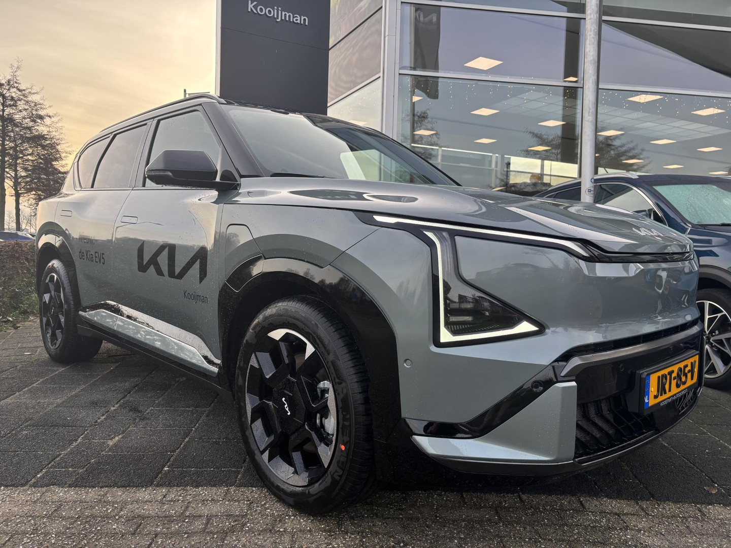 Kia EV5