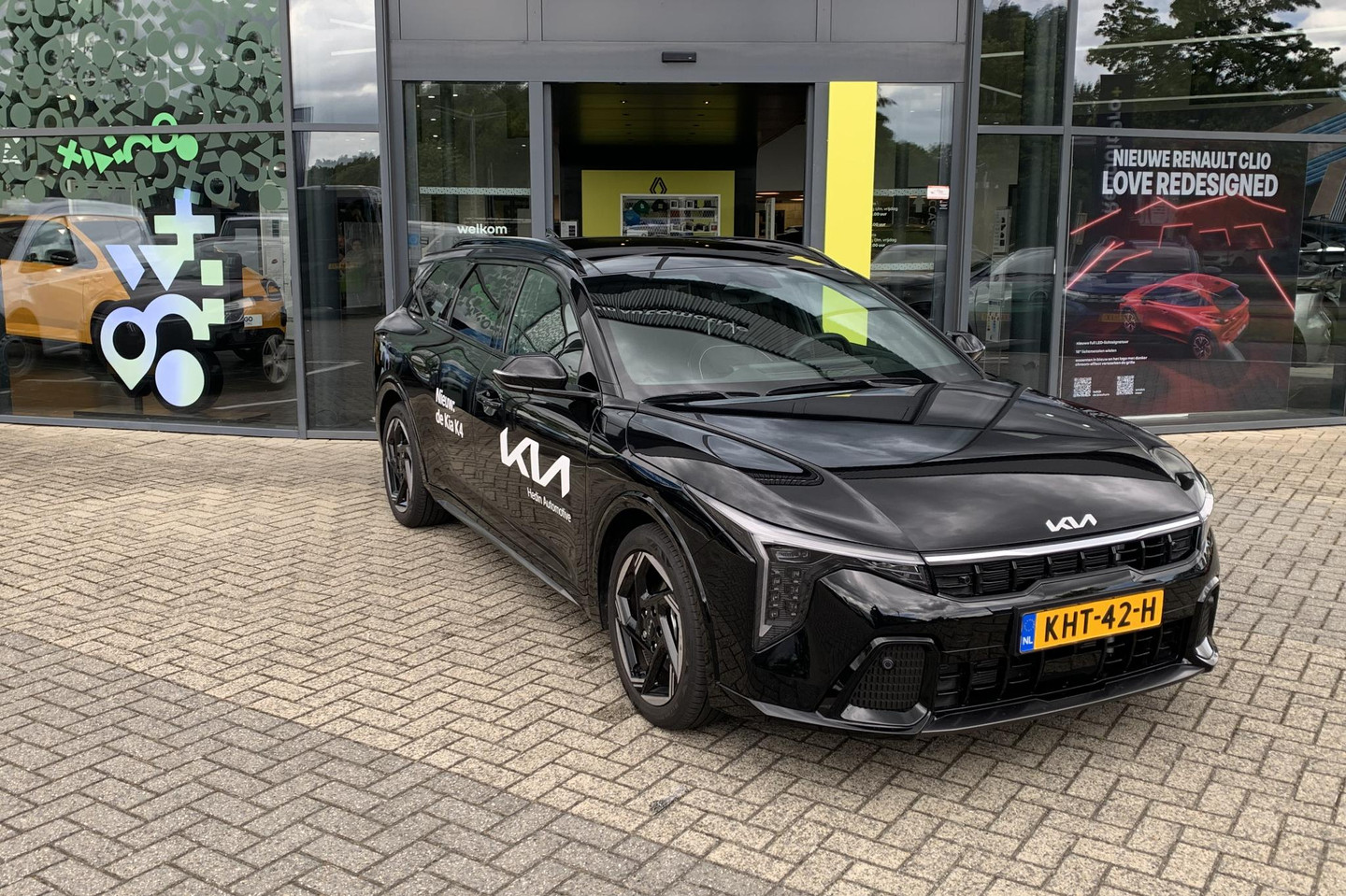 Kia K4 Sportswagon