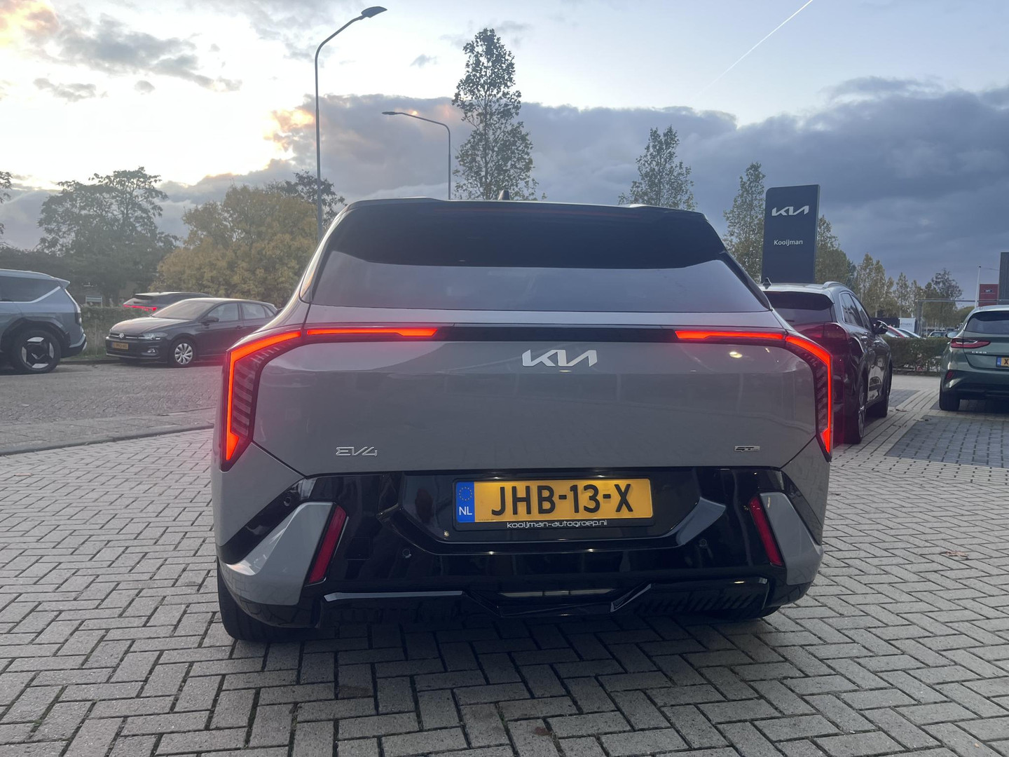 Kia EV4