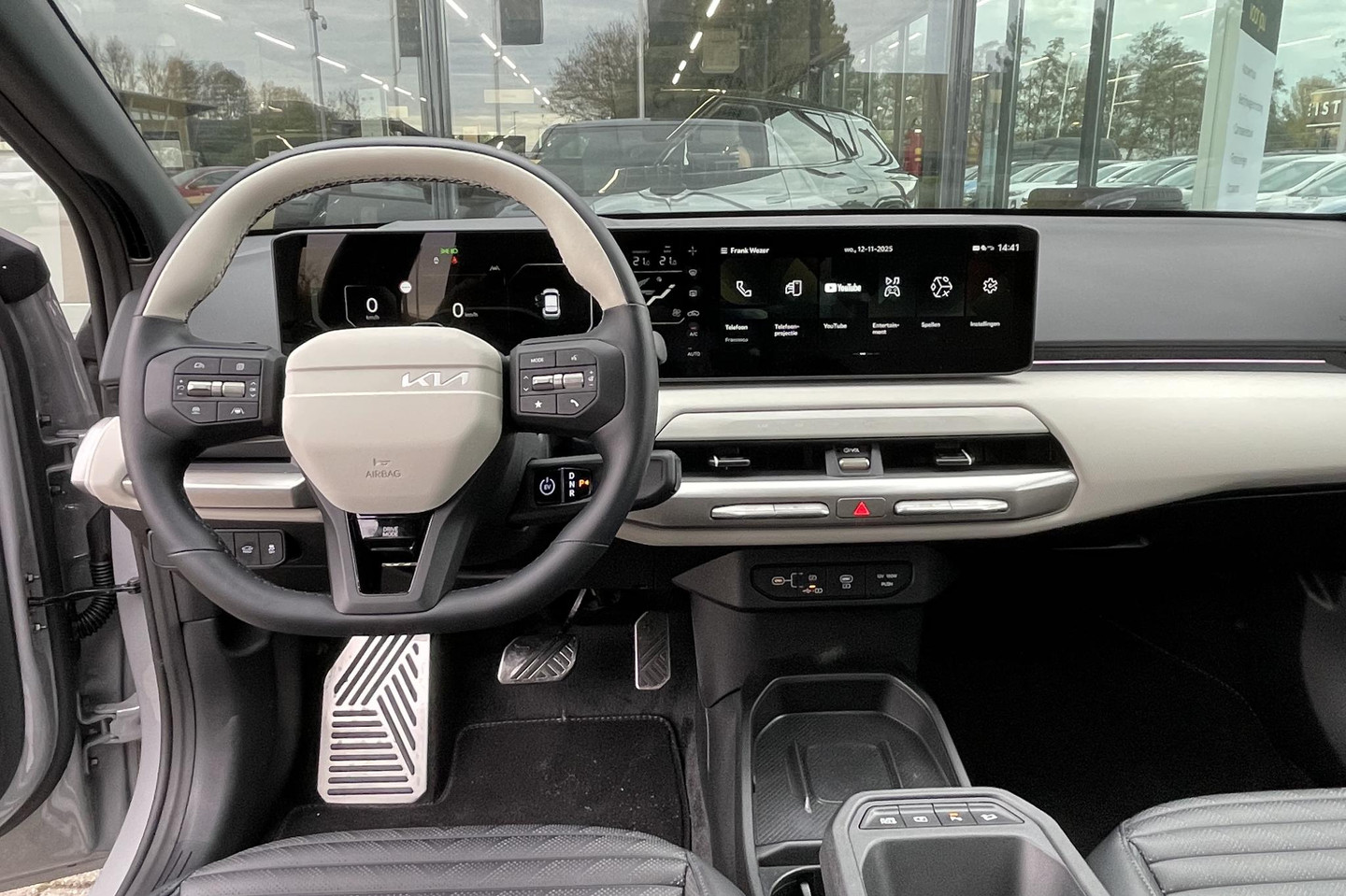 Kia EV4