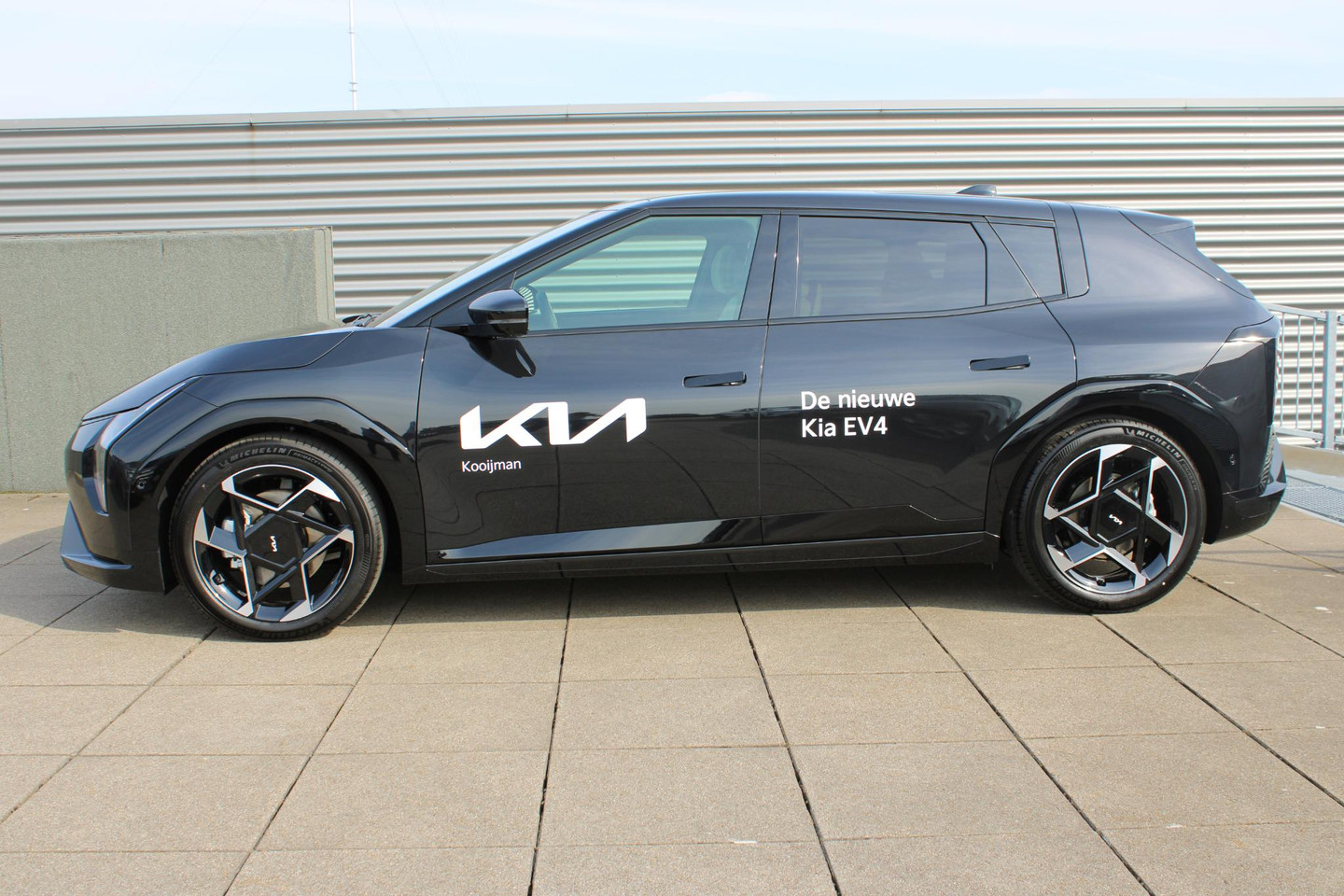 Kia EV4