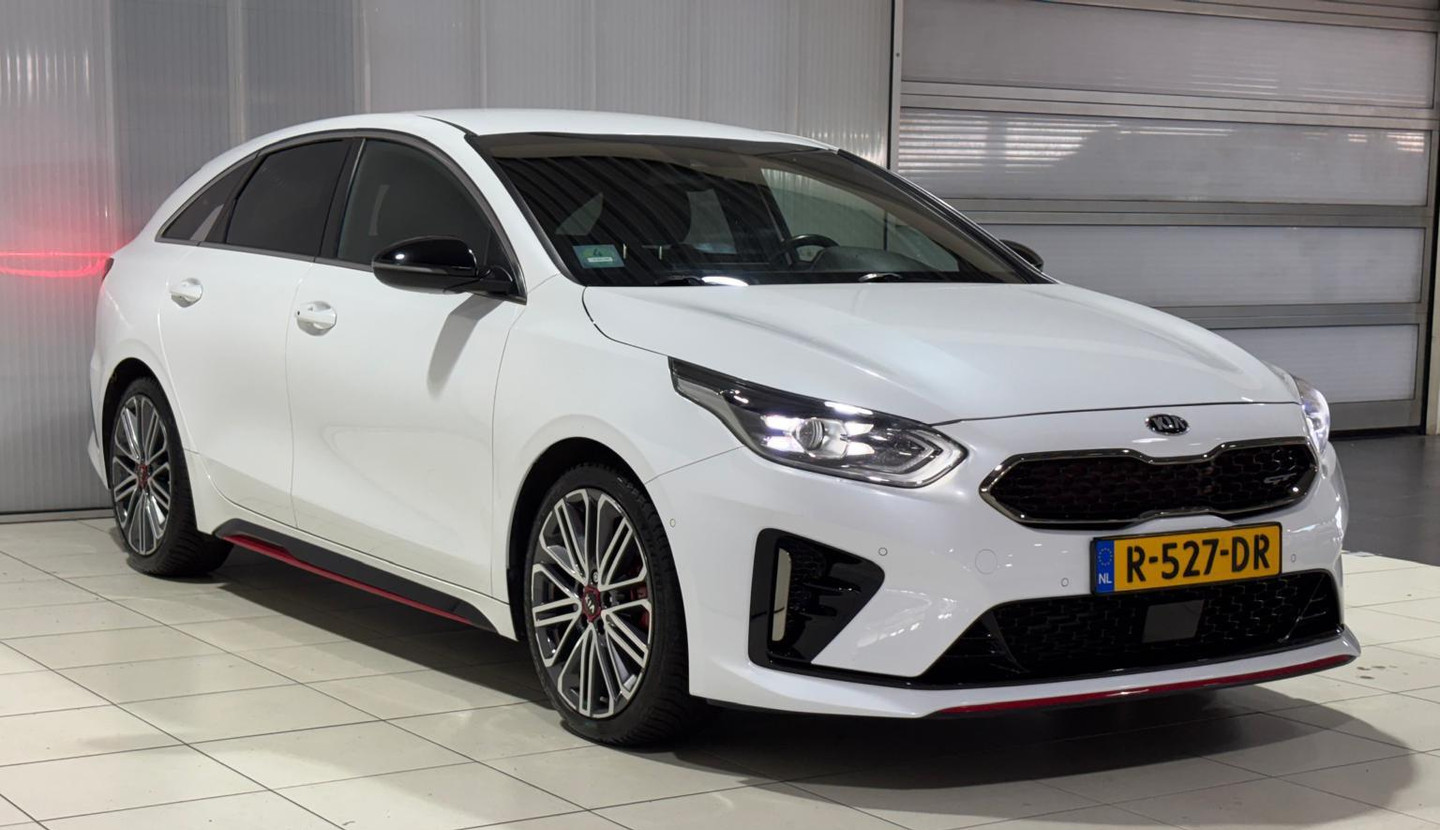 Kia ProCeed