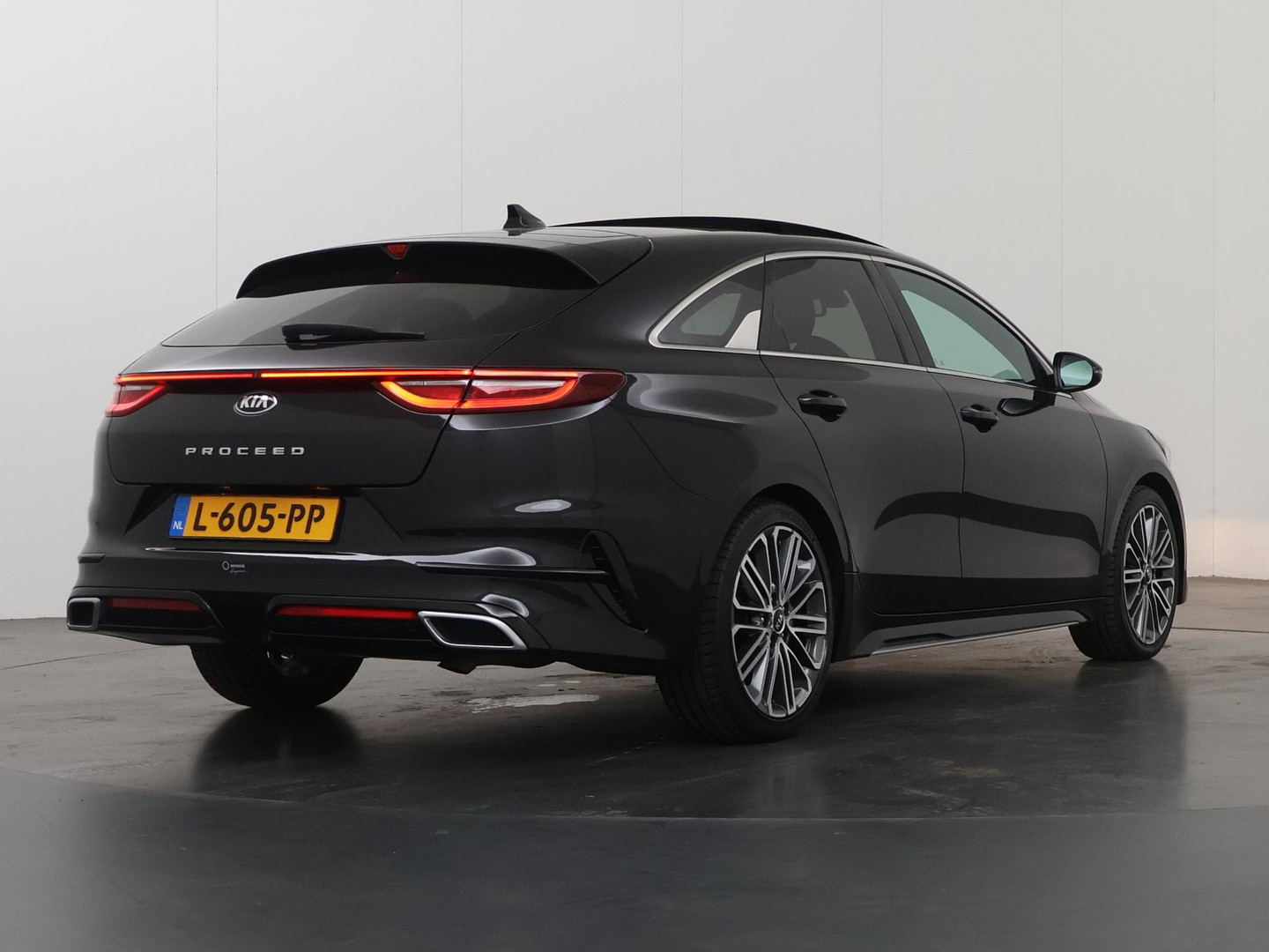 Kia ProCeed