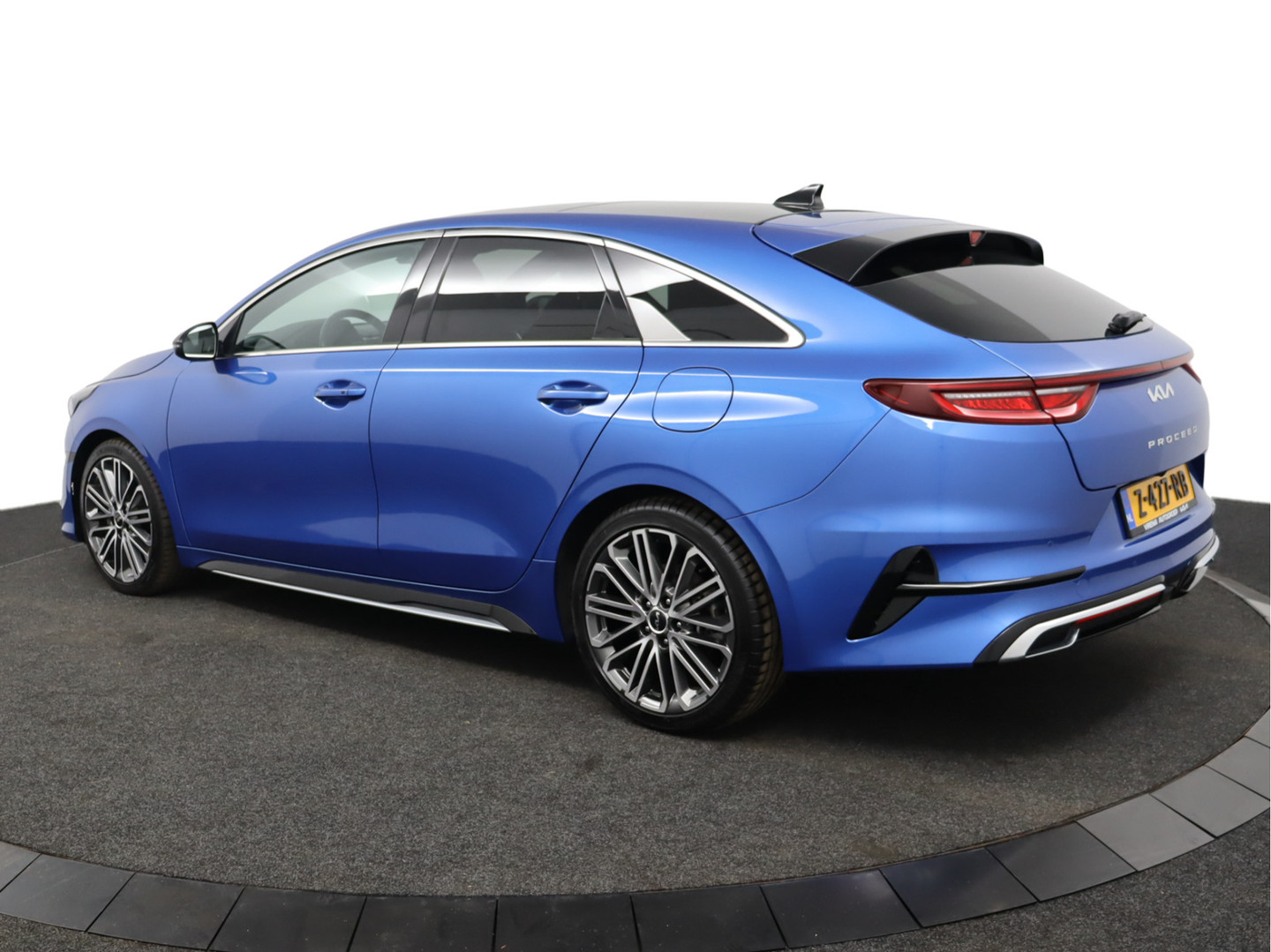 Kia ProCeed