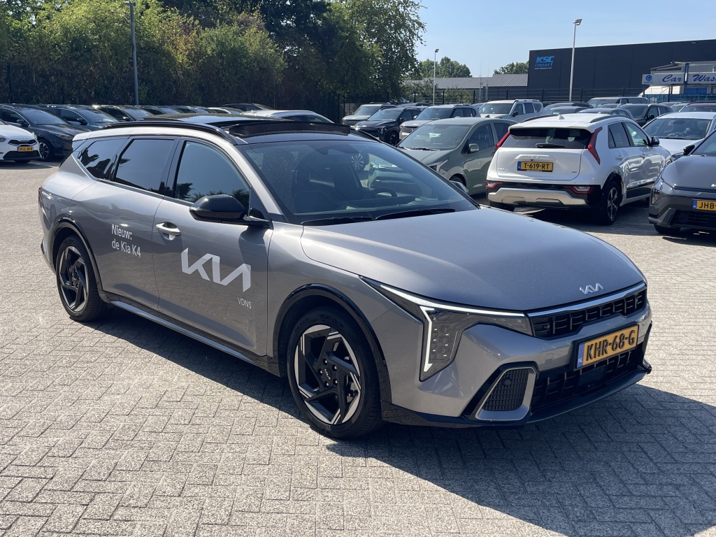 Kia K4 Sportswagon