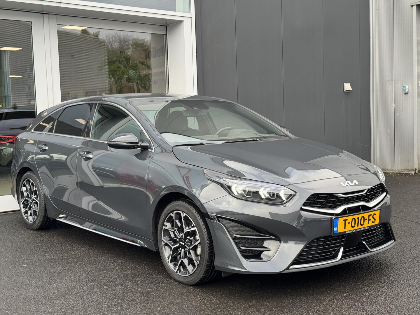 Kia ProCeed