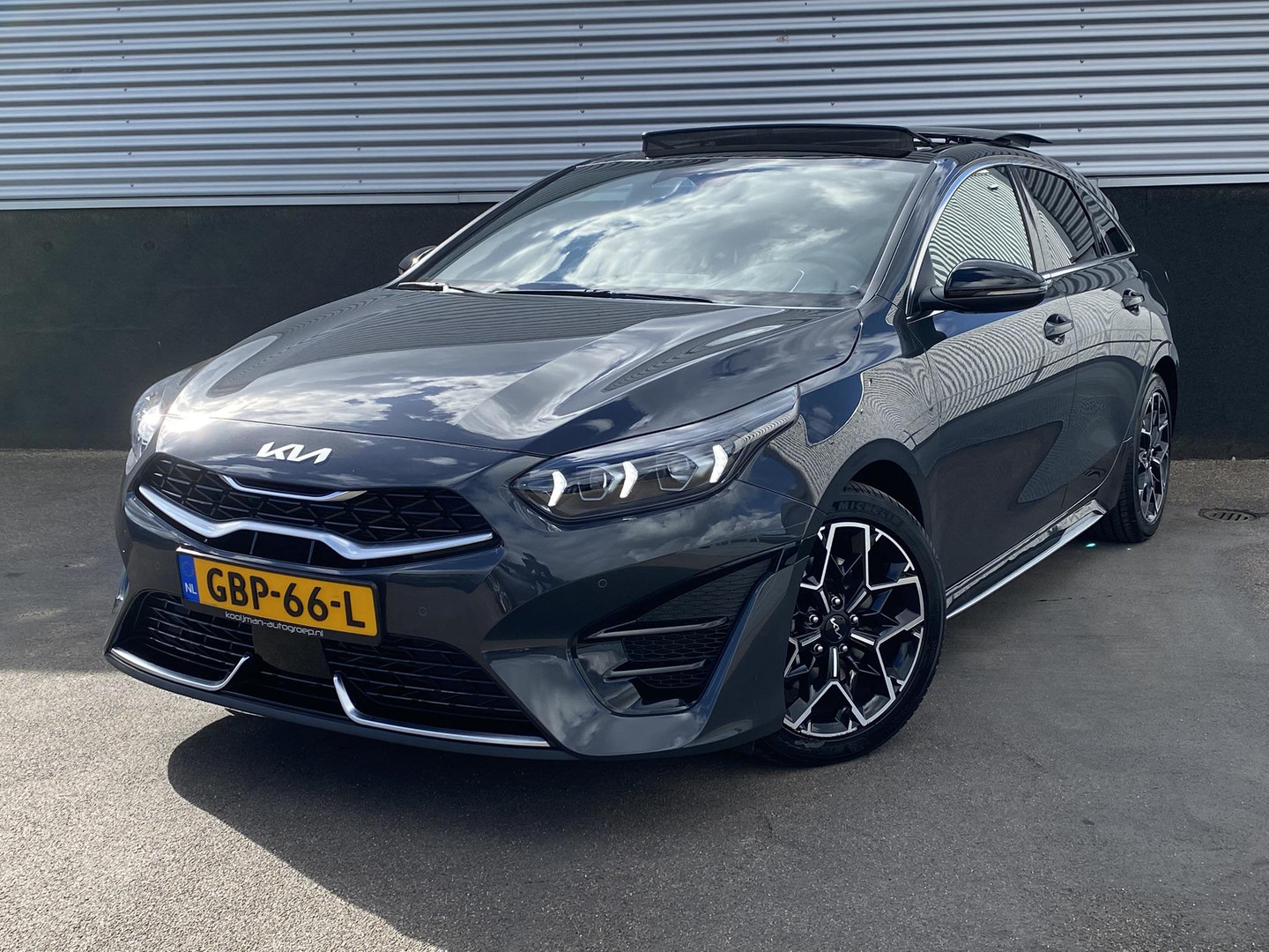 Kia ProCeed