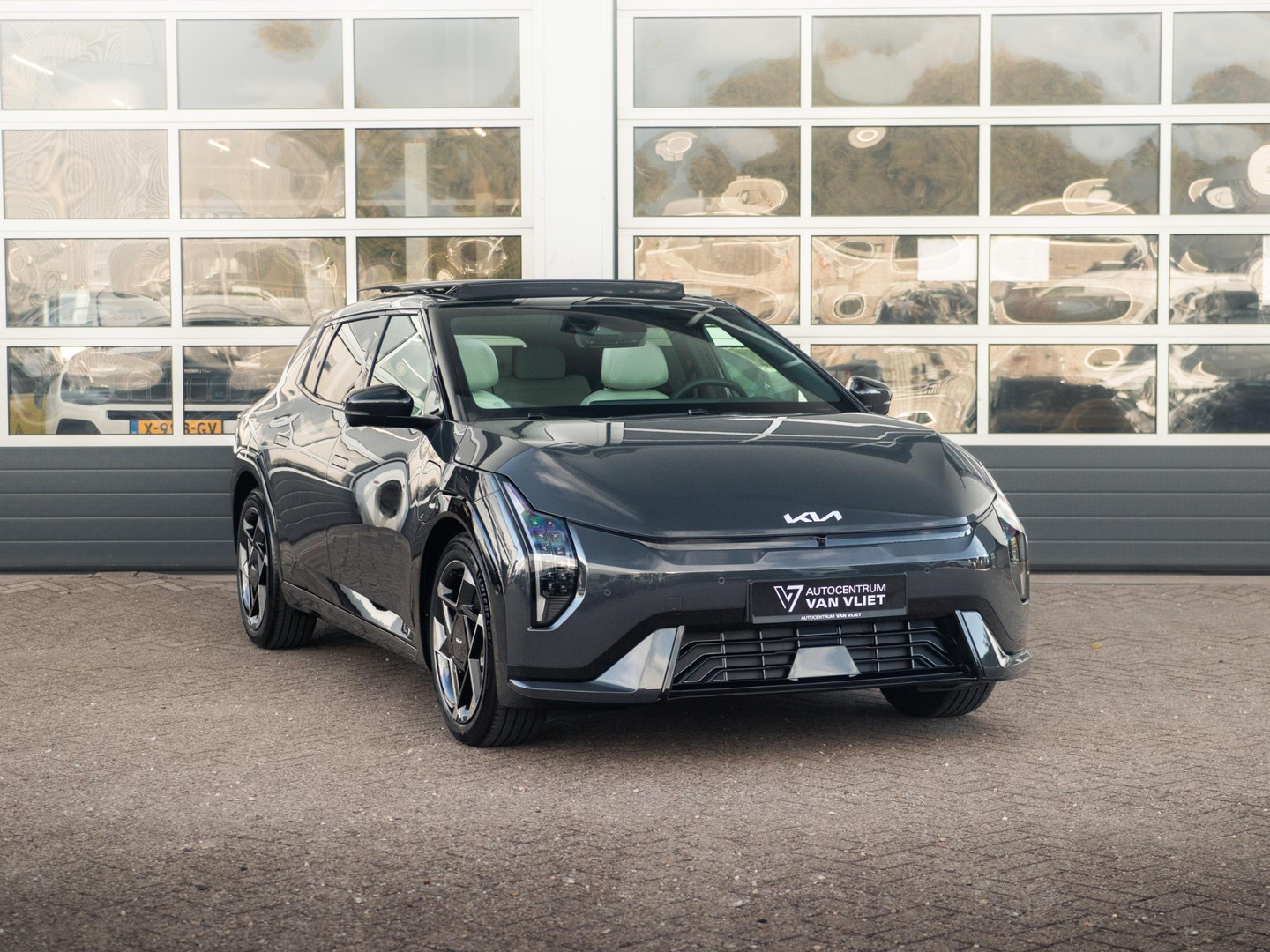 Kia EV4