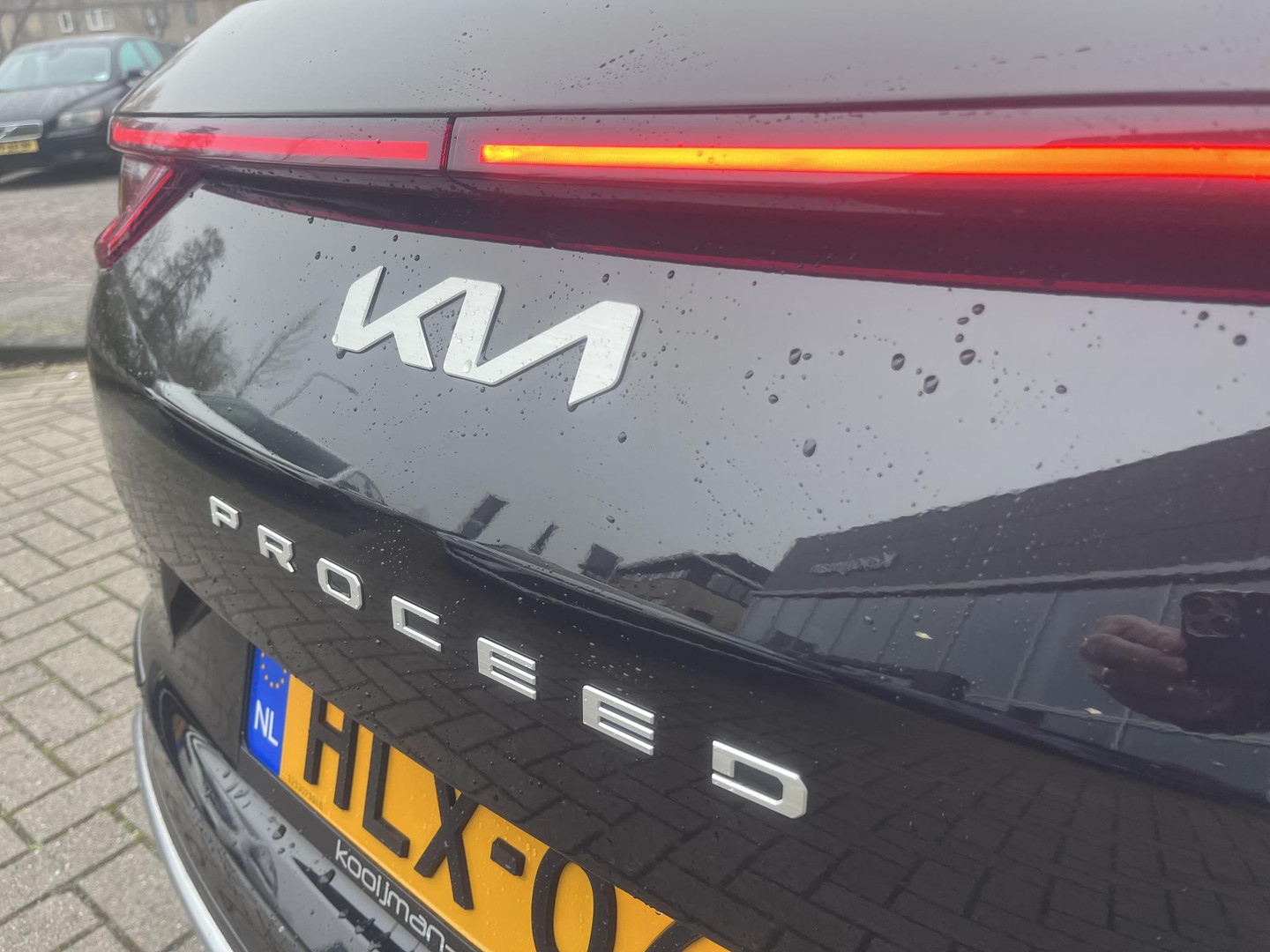 Kia ProCeed